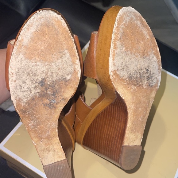Michael Kors wedges - Picture 7 of 7